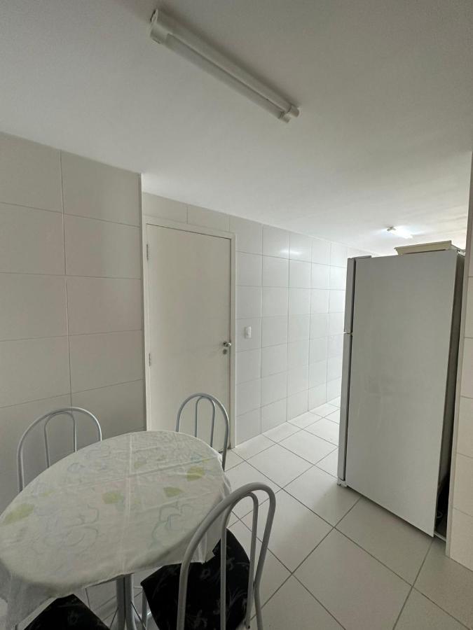 3 Quartos Em Frente A Do *